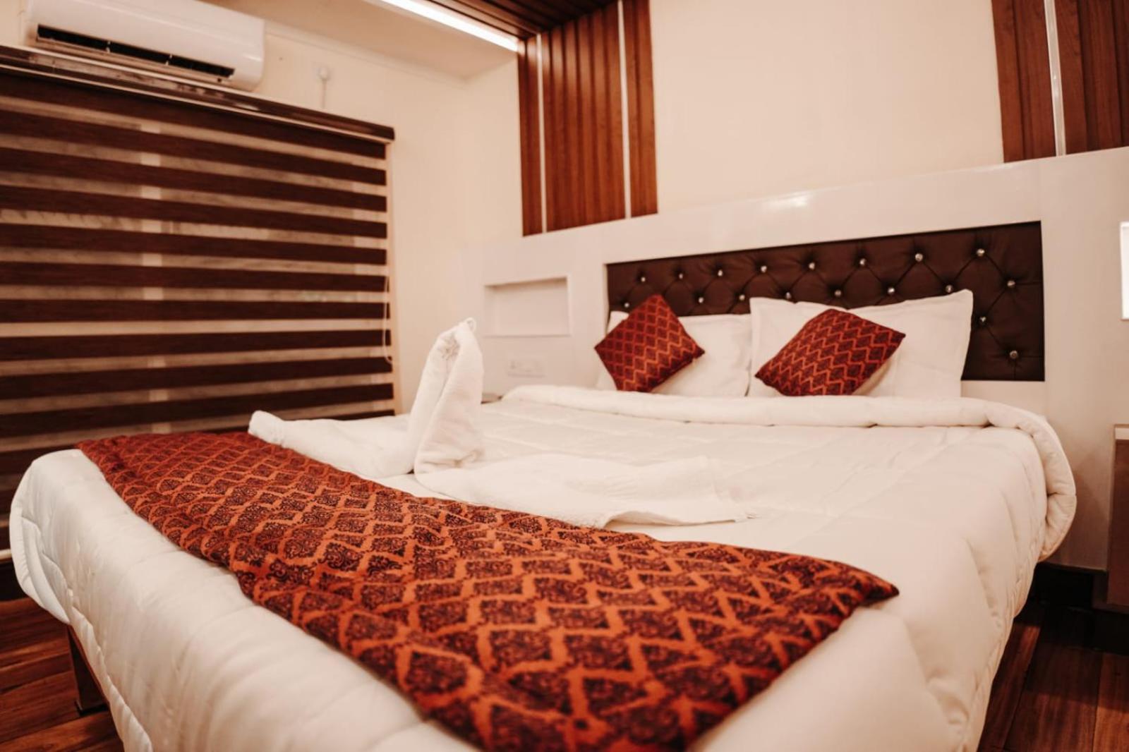 Venice Premium Houseboats Alleppey Alappuzha Eksteriør bilde